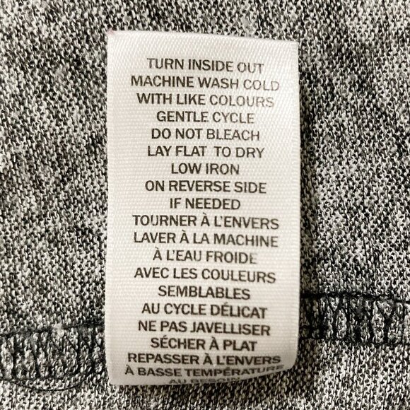 NORTHERN REFLECTIONS Red grey black floral sweater w/ lace trim MEDIUM LARGE XL - Picture 15 of 16